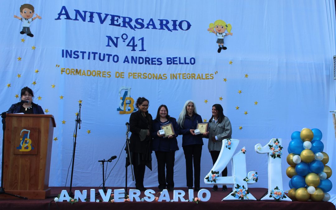 EMOTIVA CEREMONIA CELEBRACIÓN 41 AÑOS DEL INSTITUTO ANDRÉS BELLO.