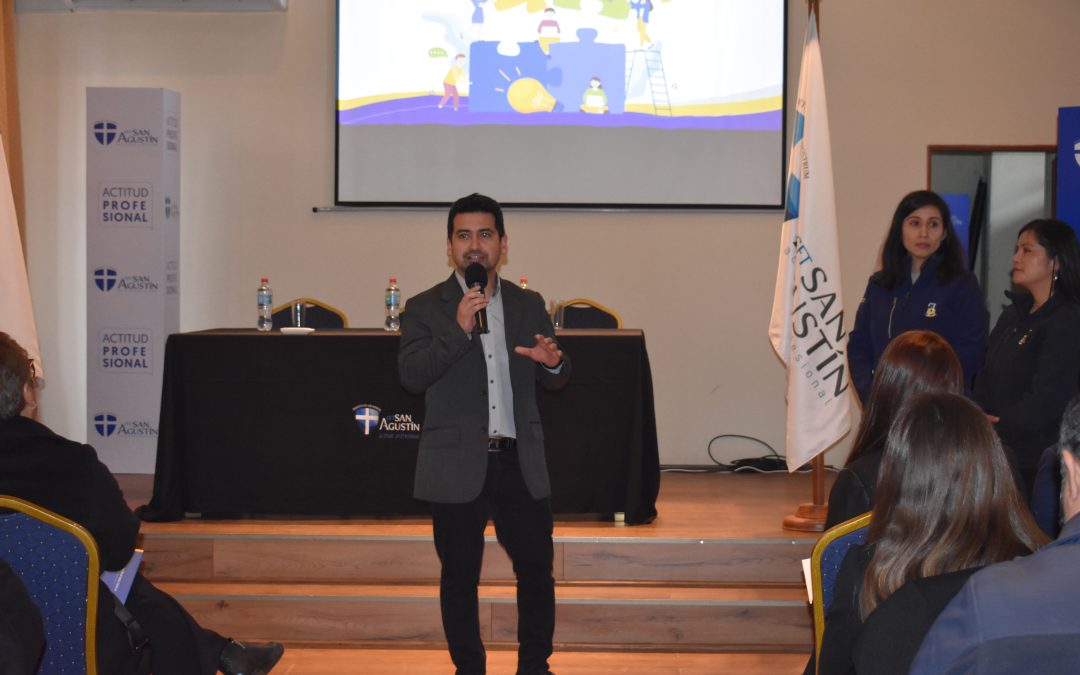EXITOSO SEMINARIO “EDUCAR EN LA DIVERSIDAD” REUNIÓ A COMUNIDAD EDUCATIVA PARA REFLEXIONAR SOBRE INCLUSIÓN